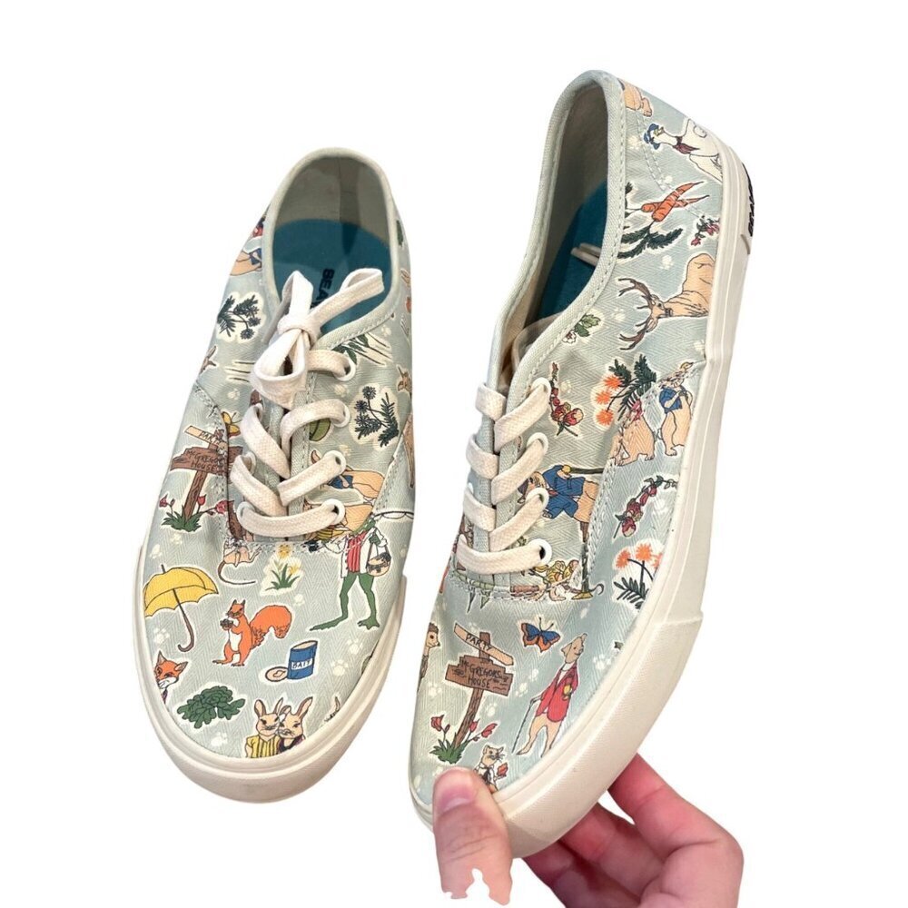 Seavees Legend Sneaker Peter Rabbit Size 6Y Easter Spring Blue